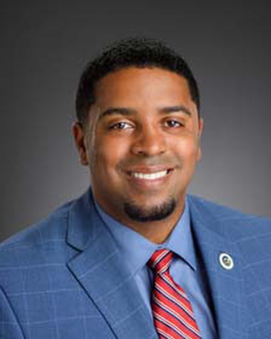 Portrait of Dustin Miller