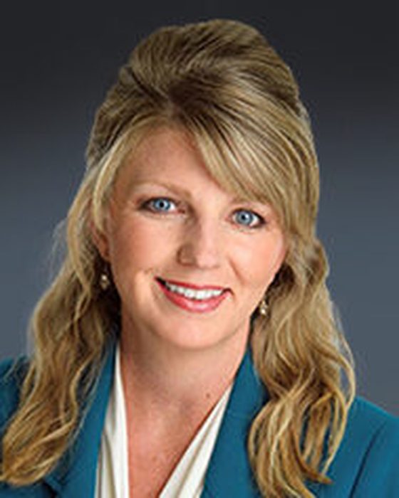 Portrait of Heather Cloud