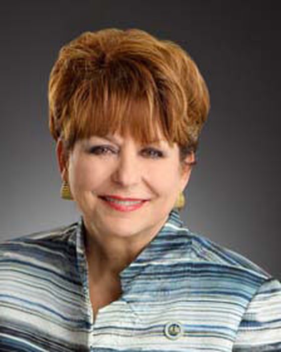 Portrait of Polly Thomas