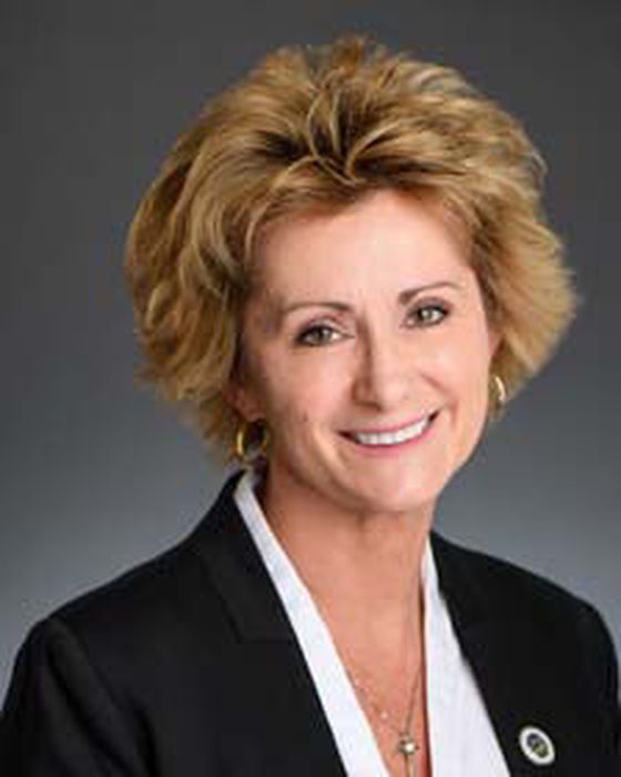 Portrait of Rhonda Butler