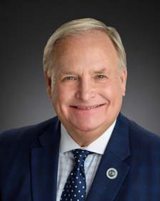 Portrait of Rick Edmonds