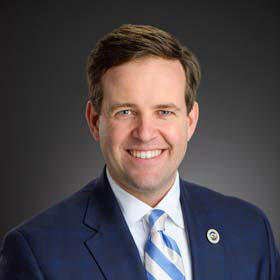 Thomas Pressly portrait