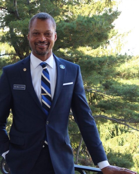 Portrait of Craig Hickman