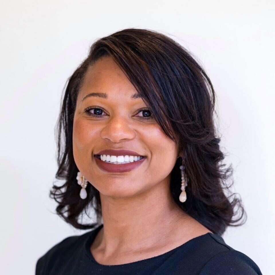 Flavia DeBrito portrait