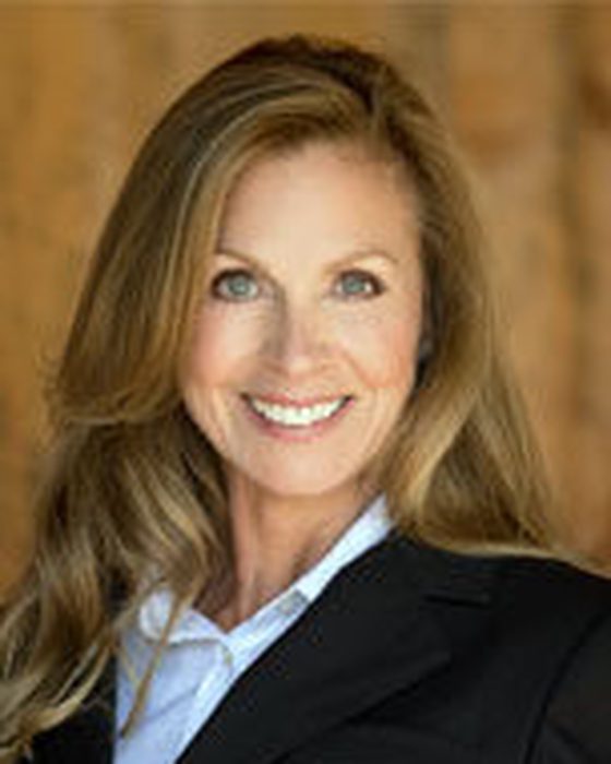 Portrait of Michele Meyer