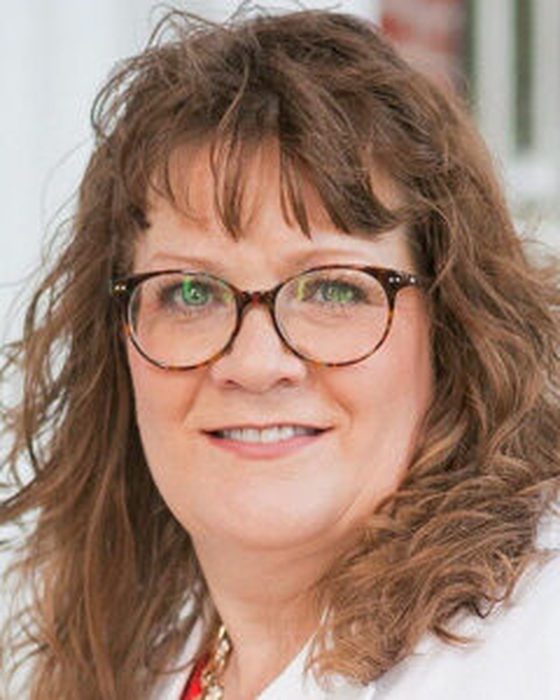 Portrait of Karen Simpson