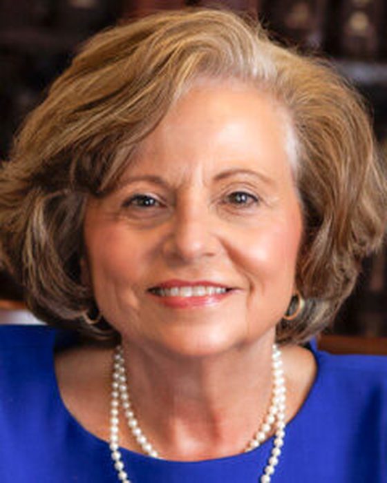 Portrait of Pamela Beidle