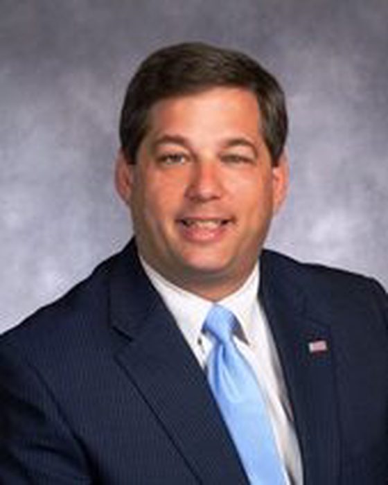 Portrait of Bruce Tarr