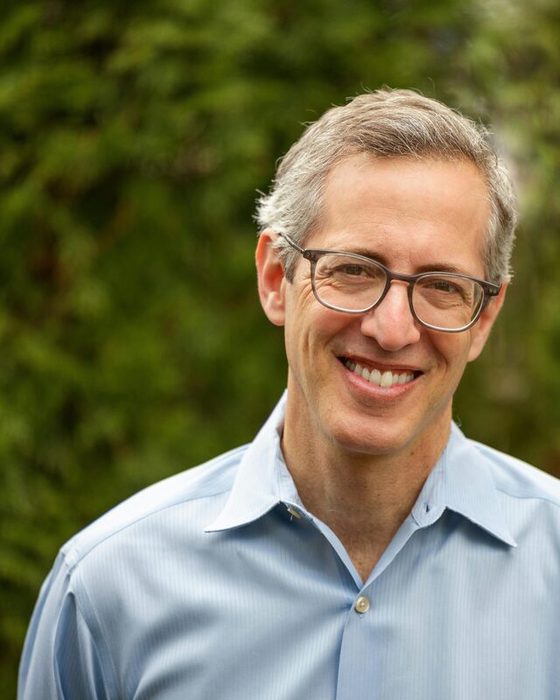 Portrait of Greg Schwartz