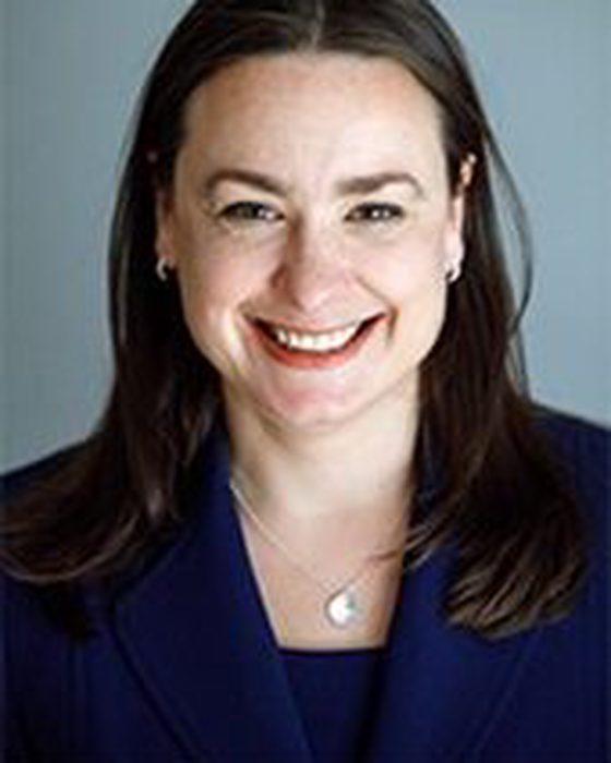 Portrait of Lindsay Sabadosa