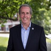 Smitty Pignatelli portrait