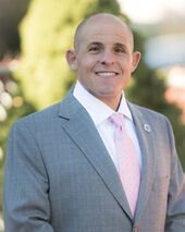 Steven Ultrin portrait