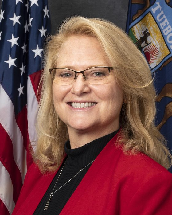 Portrait of Lana Theis