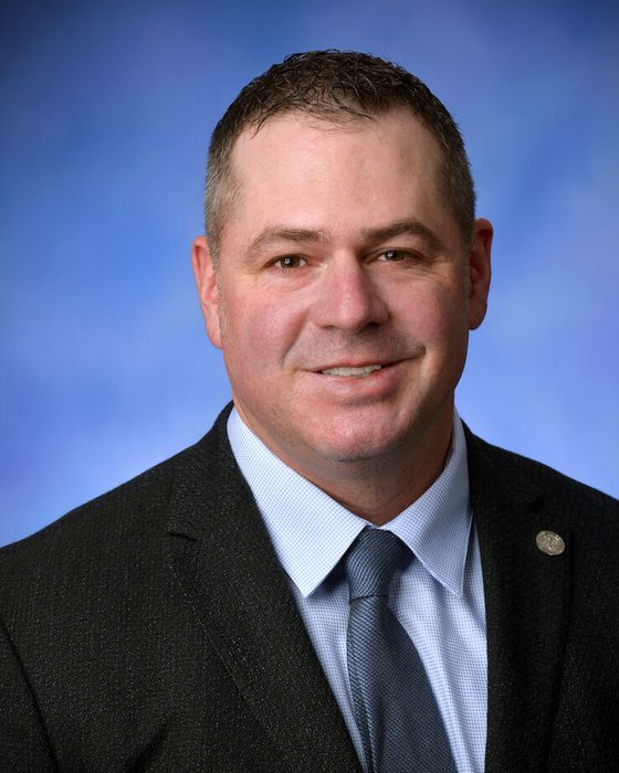 Portrait of Mike Mueller