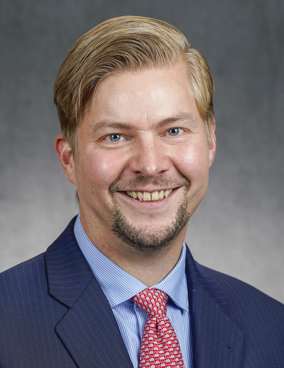 Harry Niska portrait