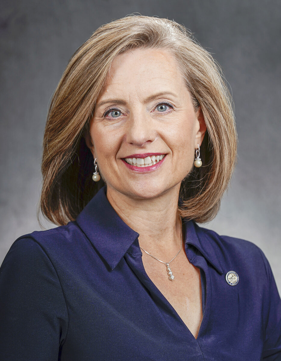 Kristin Robbins portrait
