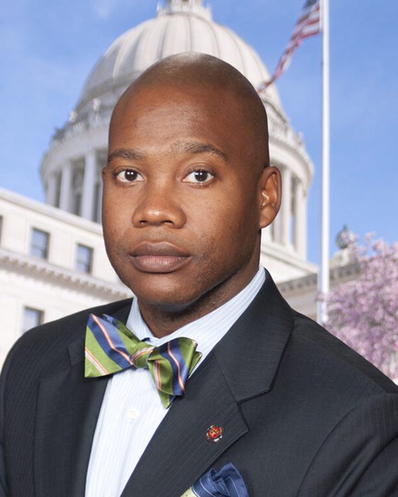 Portrait of Derrick Simmons