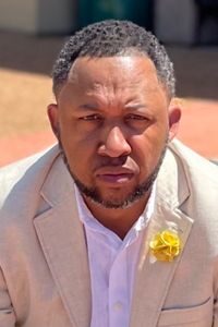 Kenji Holloway portrait