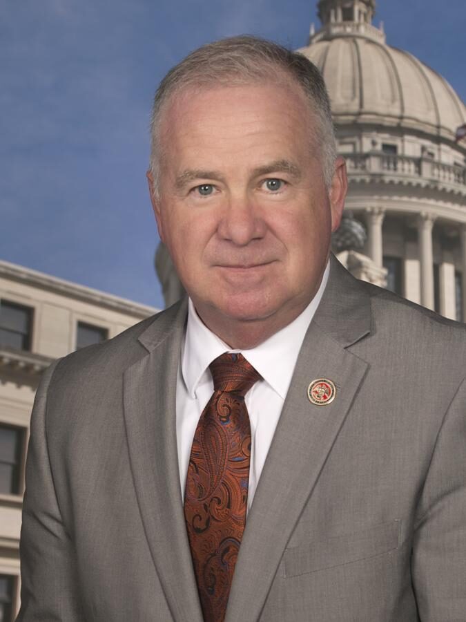 Portrait of Mark Tullos