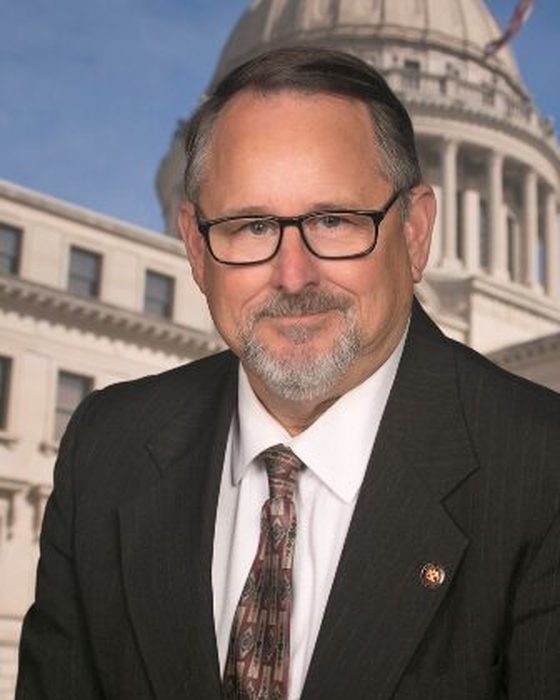 Portrait of Mike Seymour