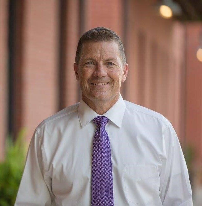 Mike Henderson portrait