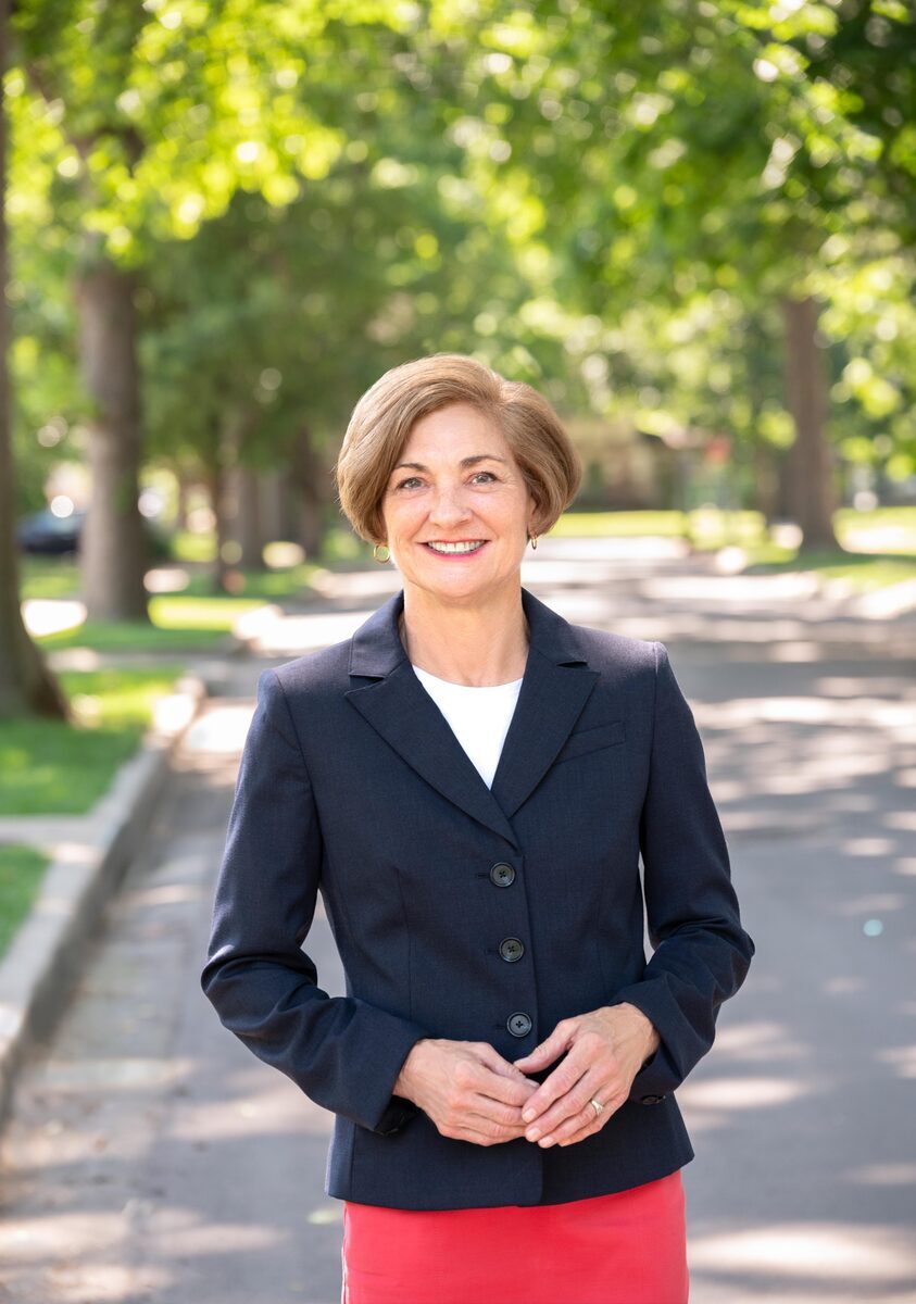 Pattie Mansur portrait