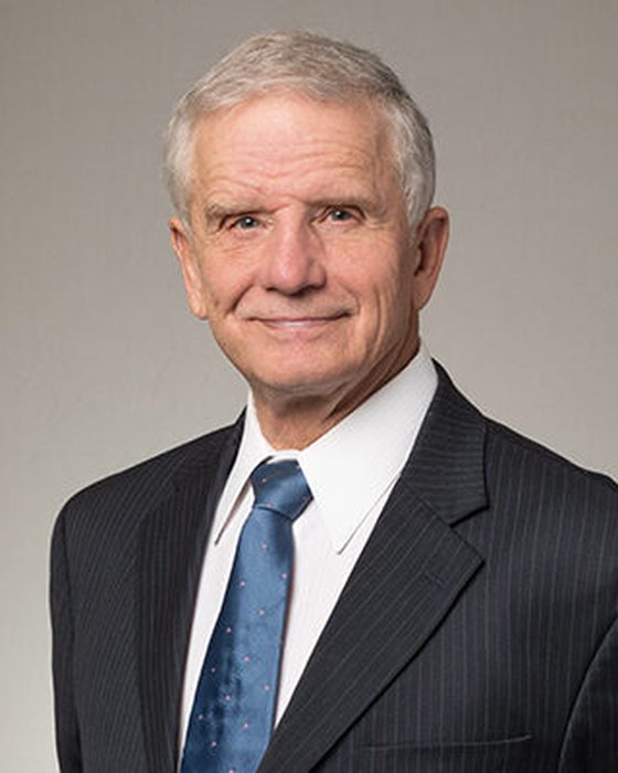 Portrait of Brad Molnar