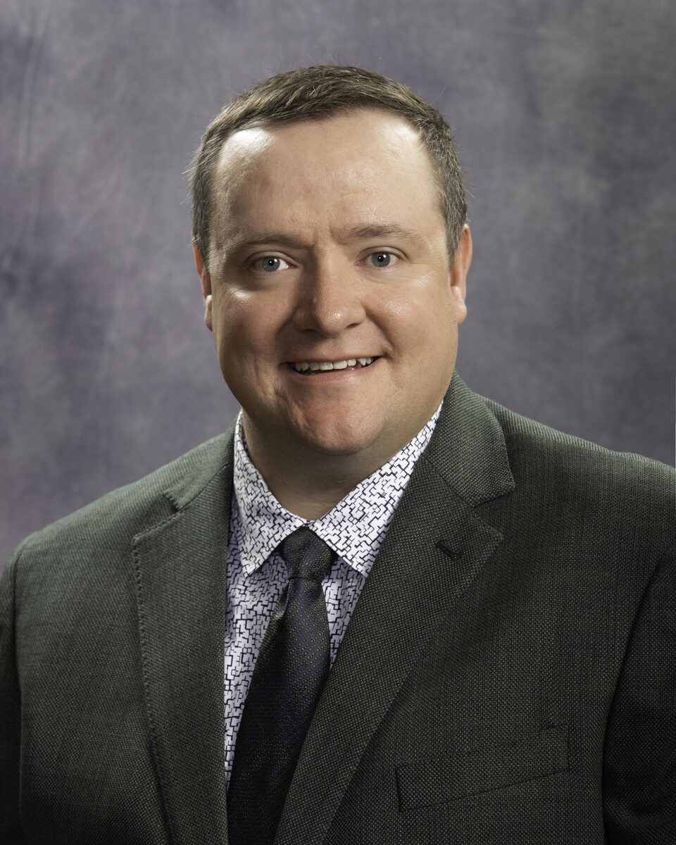 Derek Harvey portrait