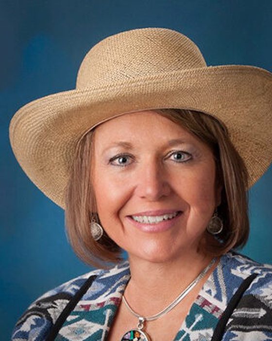 Portrait of Lola Sheldon-Galloway