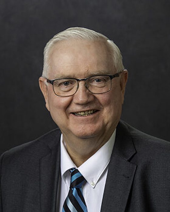 Portrait of Mike Cuffe