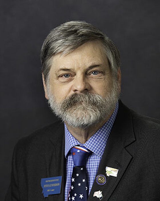 Portrait of Steve Gunderson