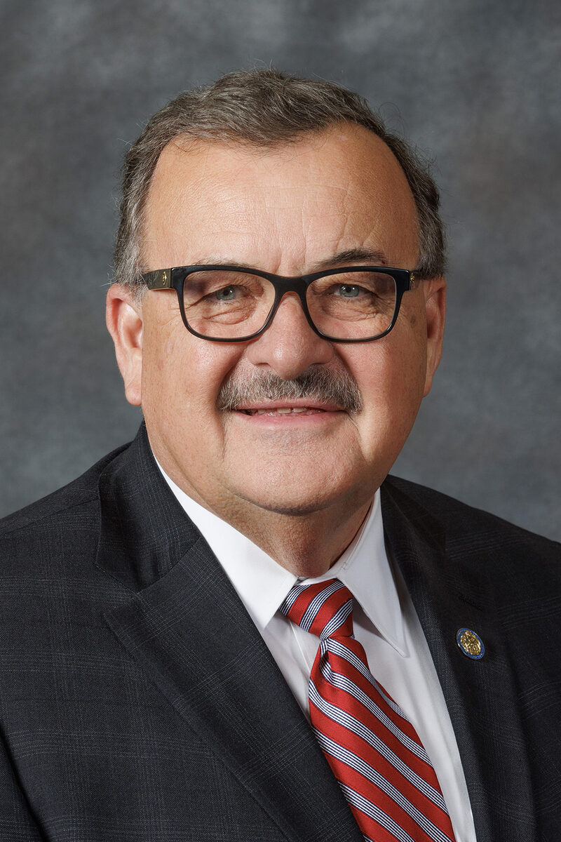 Mike Jacobson portrait