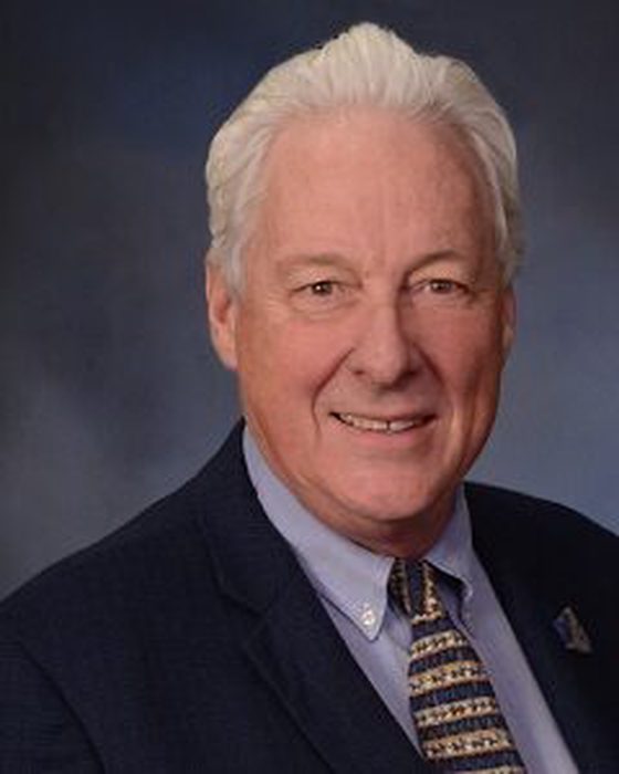 Portrait of Rich Delong