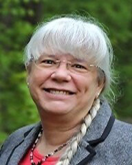 Portrait of Alicia Lekas