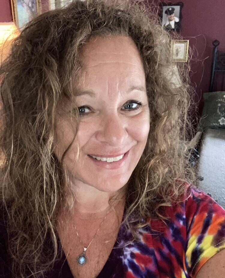 Denise DeDe-Poulin portrait