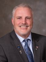 Howard Pearl portrait