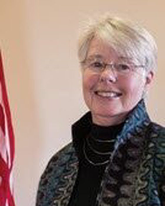 Portrait of Linda Tanner