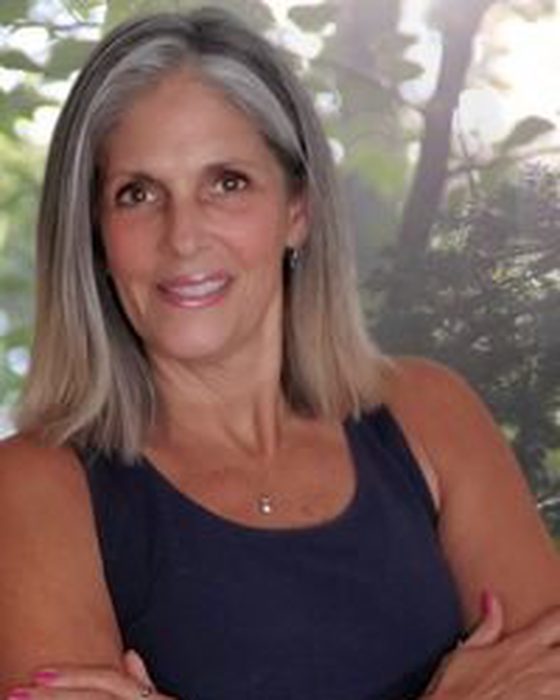 Portrait of Shelley Devine