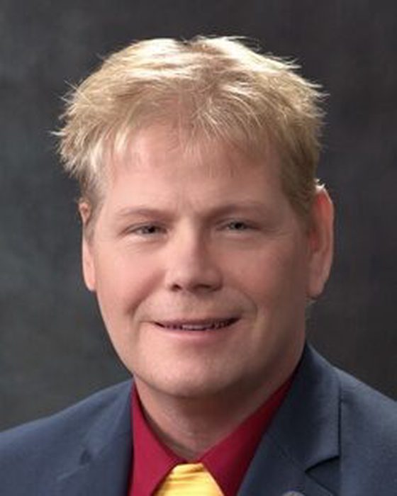 Portrait of Erik Simonsen