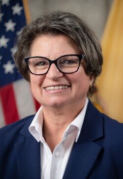 Luanne Peterpaul portrait