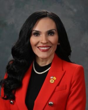 Portrait of Elaine Sena Cortez