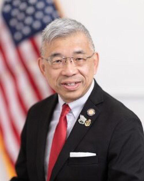 Portrait of Lester Chang