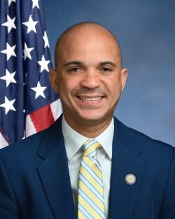 Portrait of Manny De Los Santos