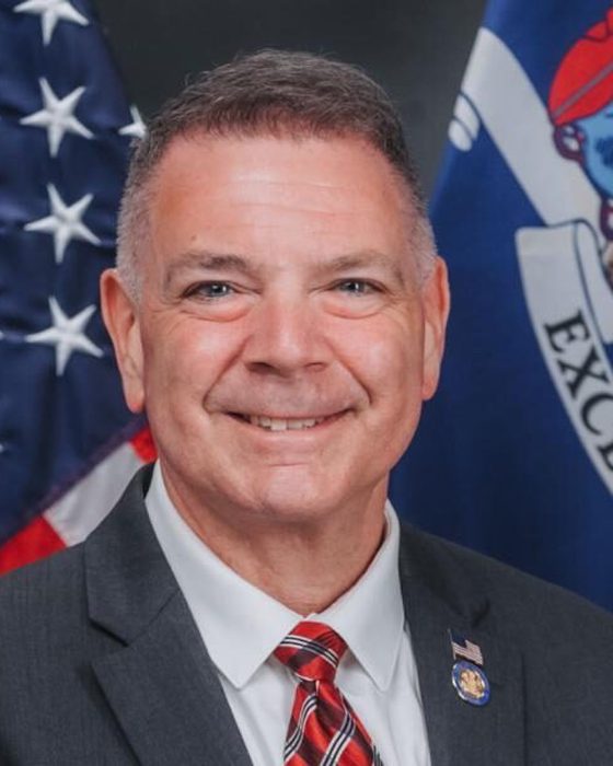 Portrait of Steven Rhoads