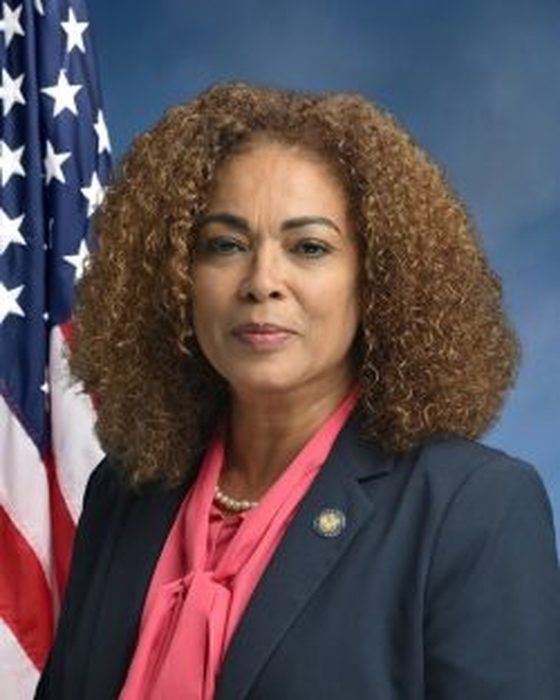 Portrait of Yudelka Tapia