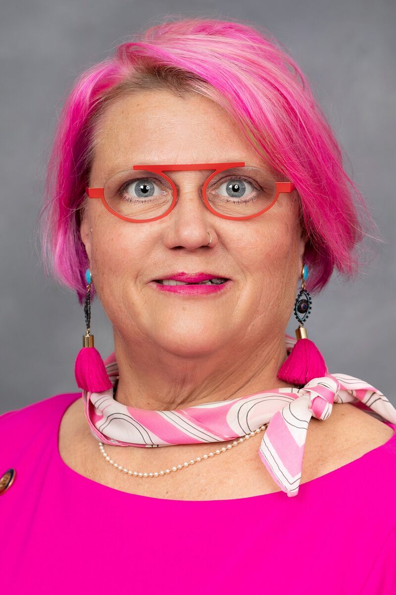 Allison Dahle portrait