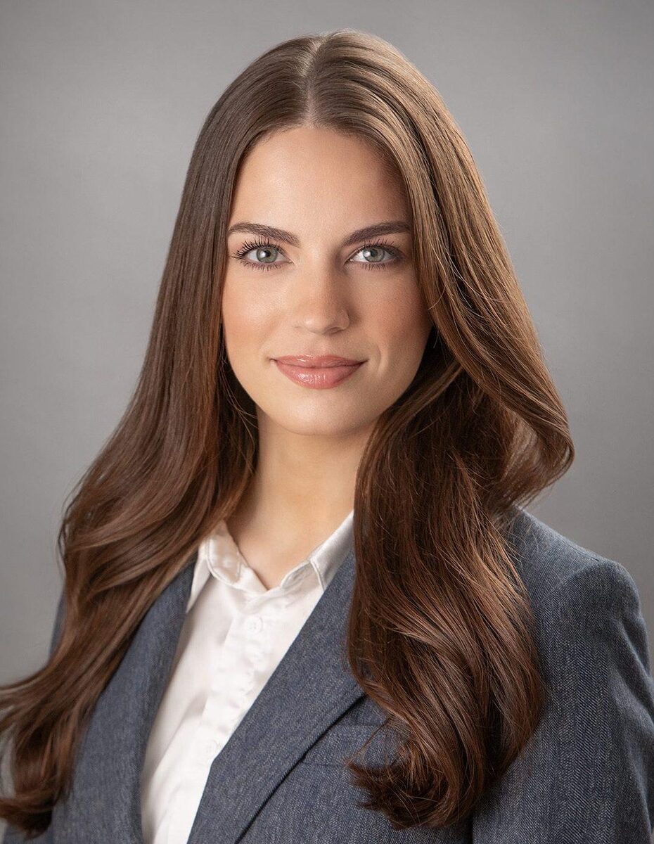 Macy Bolinske portrait