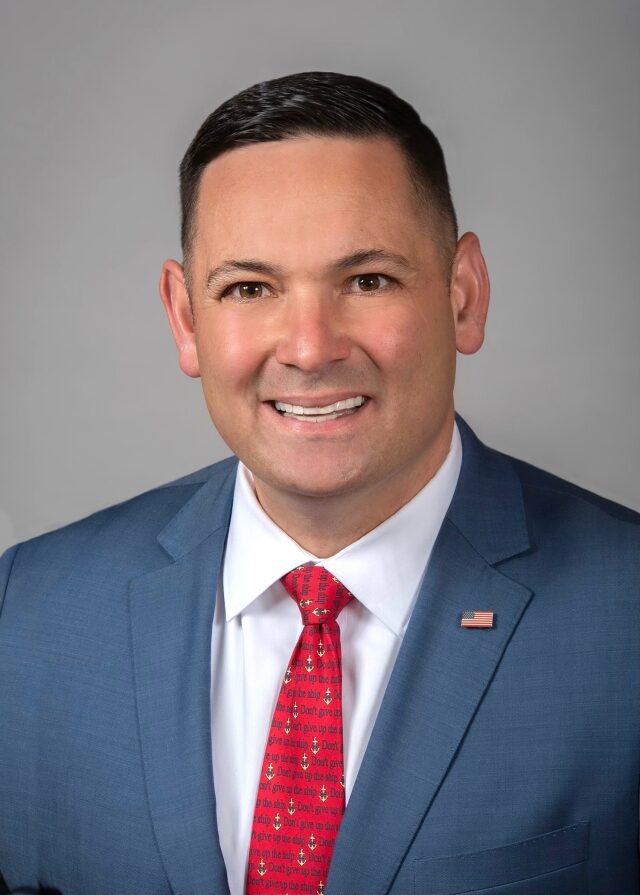 Haraz Ghanbari portrait