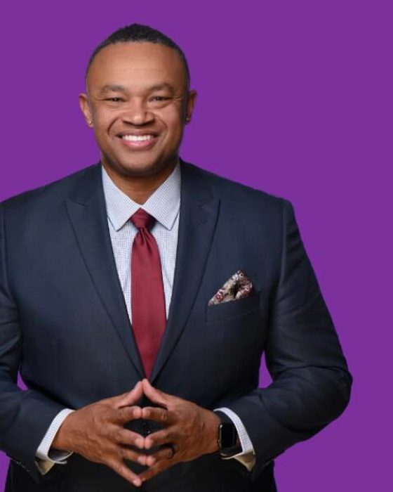 Portrait of Ron Stewart