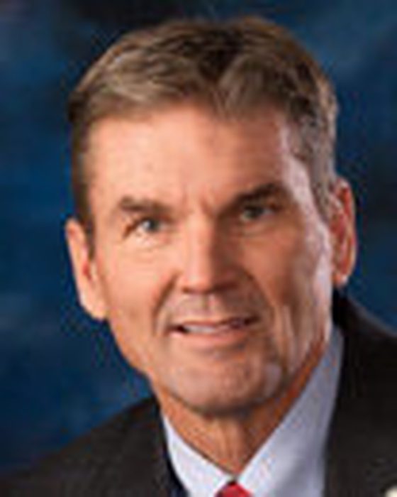 Portrait of Dennis Linthicum